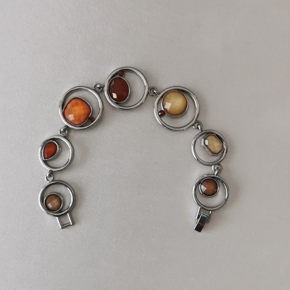 #24~Chic bracelet - Picture 3 of 3